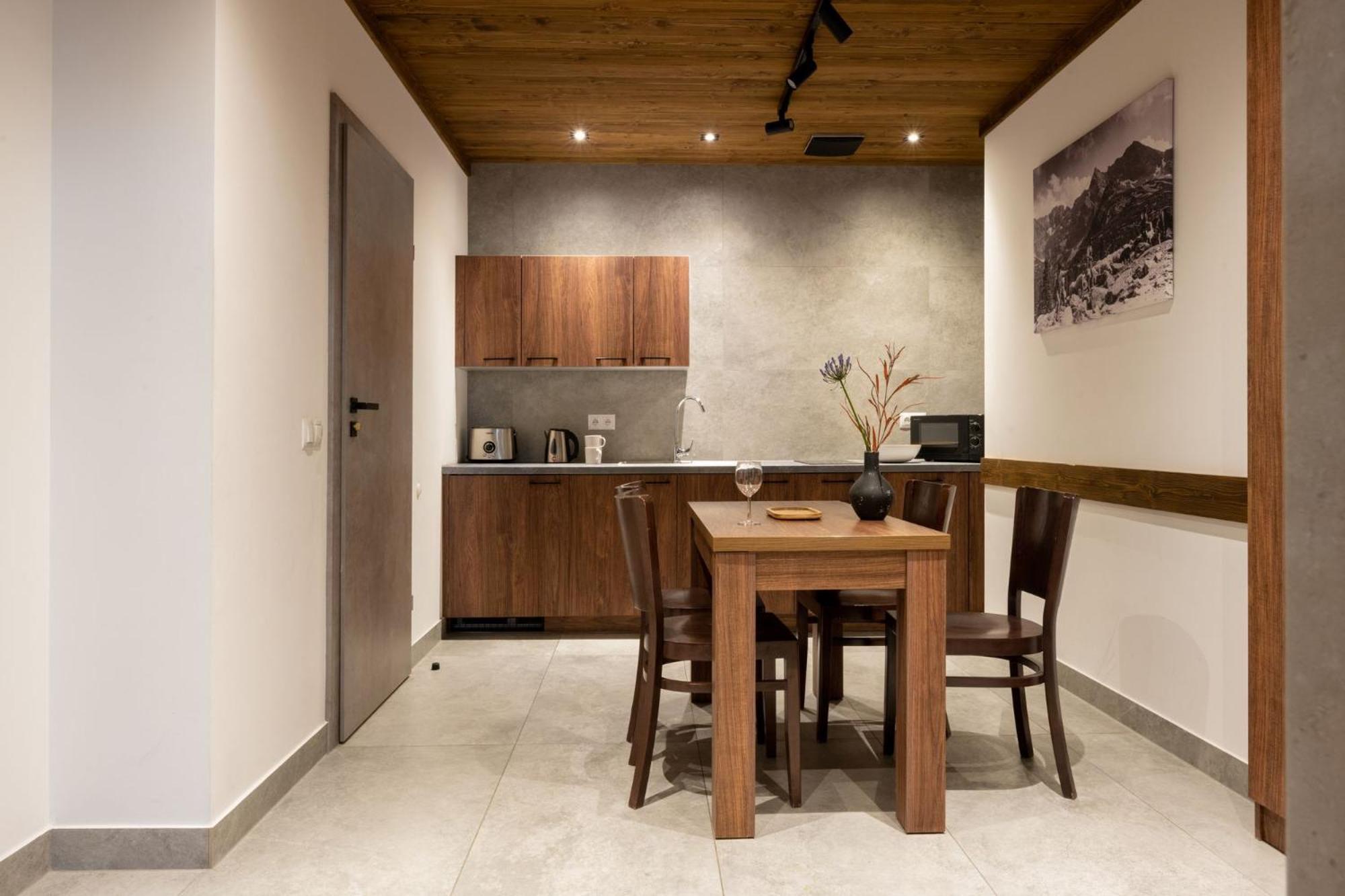 Apartamenty Krupówki 20 Zakopane Ruang foto